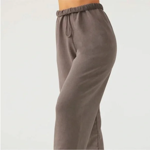 Women's Gray Pants - Picture 1 of 4